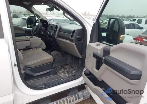 2017 Ford F-250 Xl из США, поврежденный, VIN 1FT7W2B68HEE97839